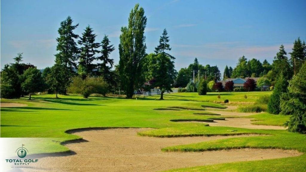 Best Golf Courses near Everett, WA